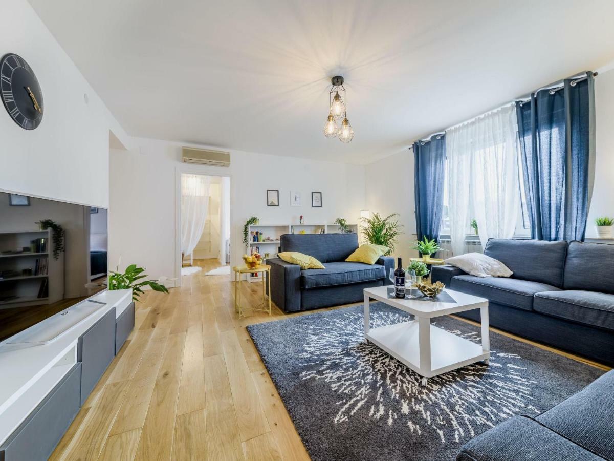Superior Central Stay Zagreb Bagian luar foto