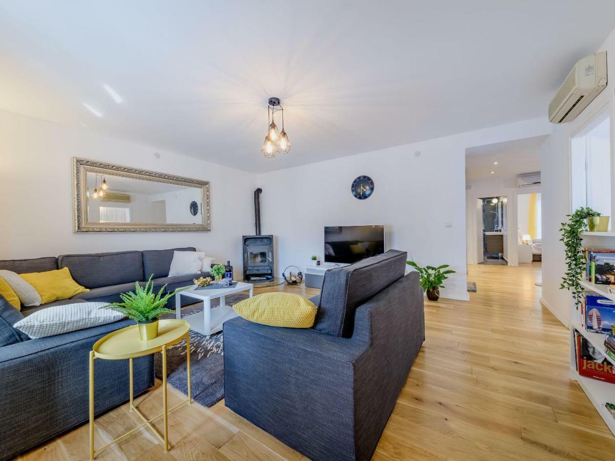 Superior Central Stay Zagreb Bagian luar foto