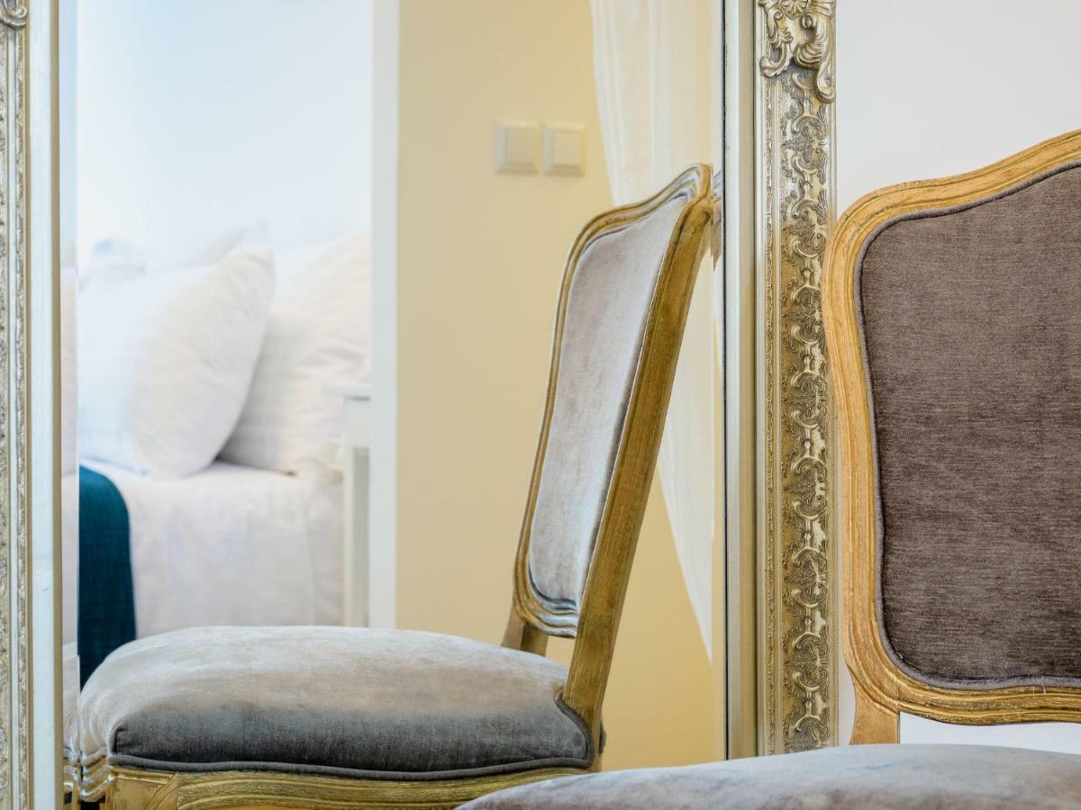 Superior Central Stay Zagreb Bagian luar foto
