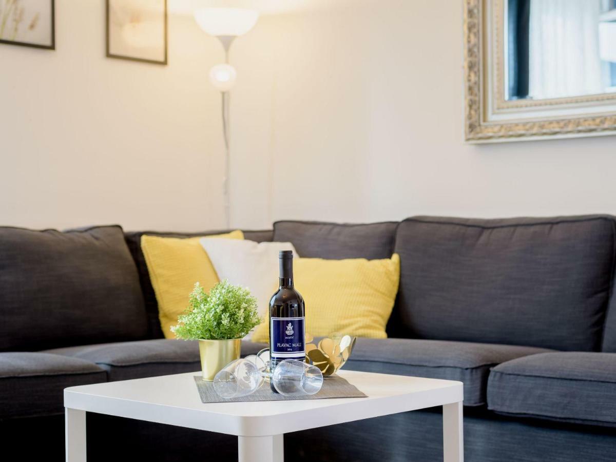Superior Central Stay Zagreb Bagian luar foto