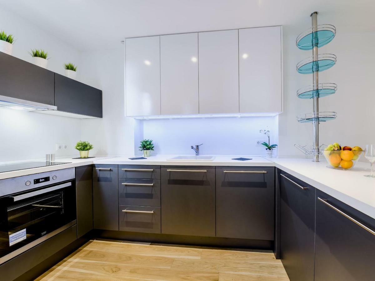 Superior Central Stay Zagreb Bagian luar foto